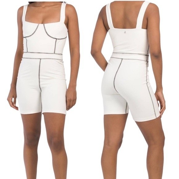 WeWoreWhat Corset Bodysuit Ivory With Black Contrast Stitch Women’s Size Medium - Picture 4 of 12